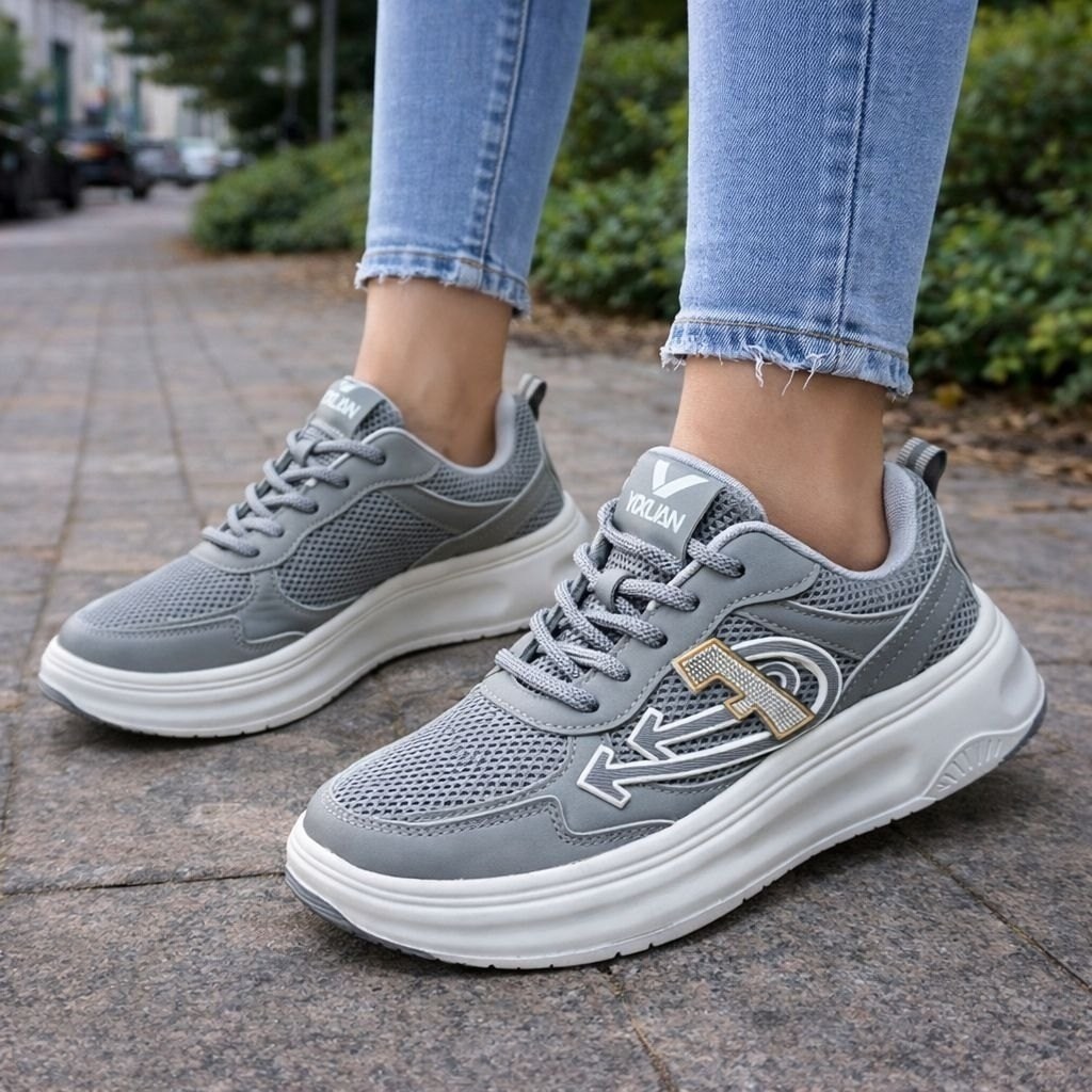 женские кроссовки,,розовые кроссовки,кроссовки для женщин,модные кроссовки