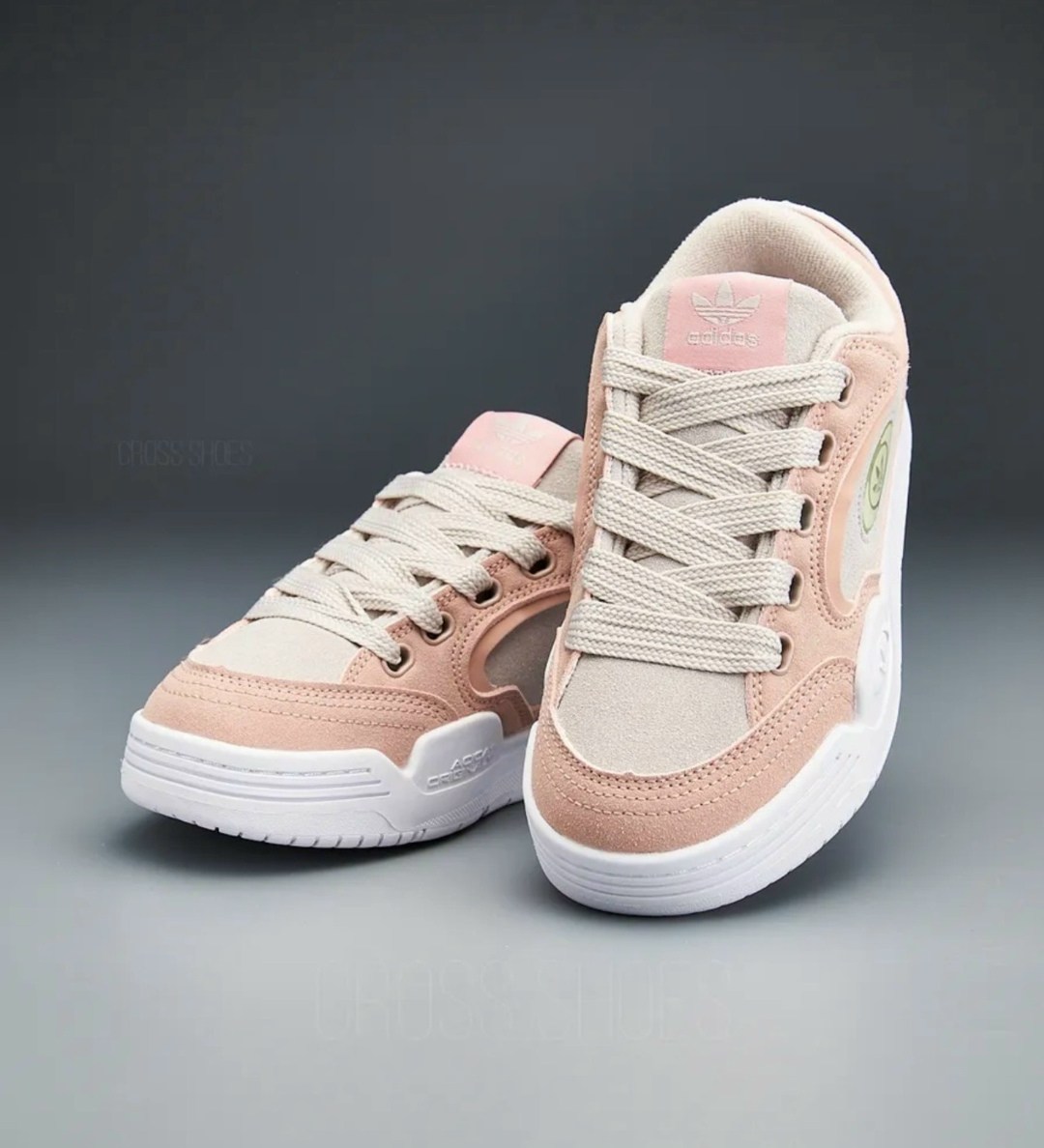 кроссовки,кроссовки эко,,кроссовки adidas,спортивная