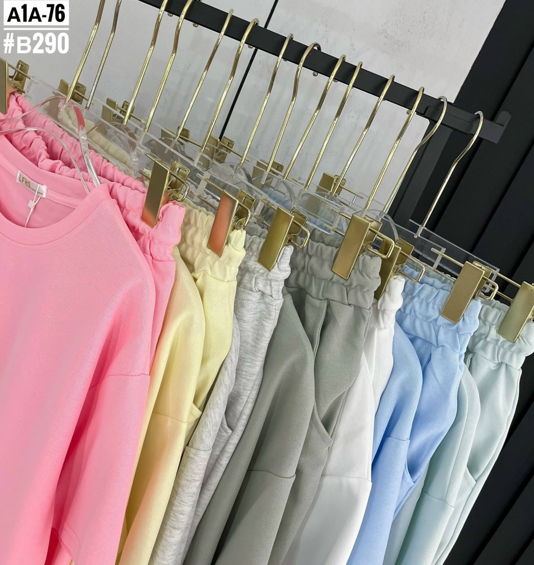 костюм на флисе,спортивные костюм,костюм женский на флисе,женской одежды,женские костюмы