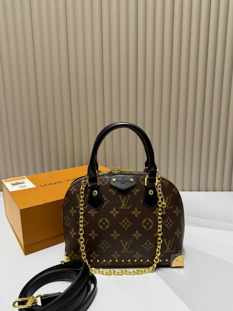 сумка louis vuitton,сумка луи виттон,сумка louis vuitton женская,женская сумка louis vuitton alma,женская сумка louis vuitton alma bb коричневая