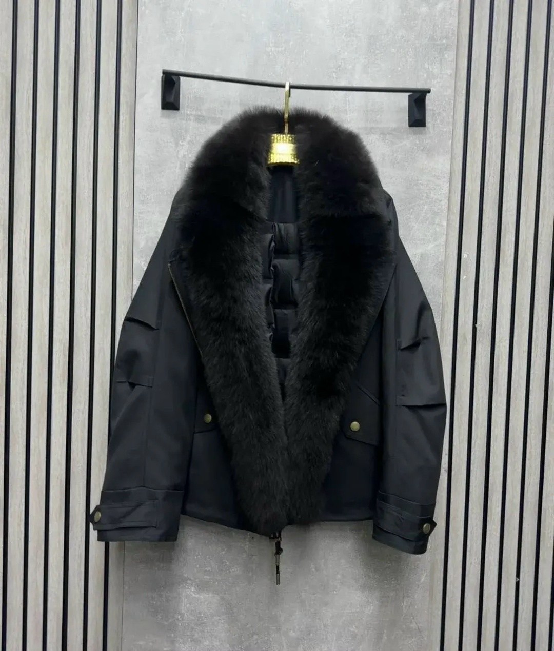 пуховики с мехом,пуховик женский с натуральным мехом,куртка с мехом,куртка с натуральный мехом,зимняя куртка с мехом