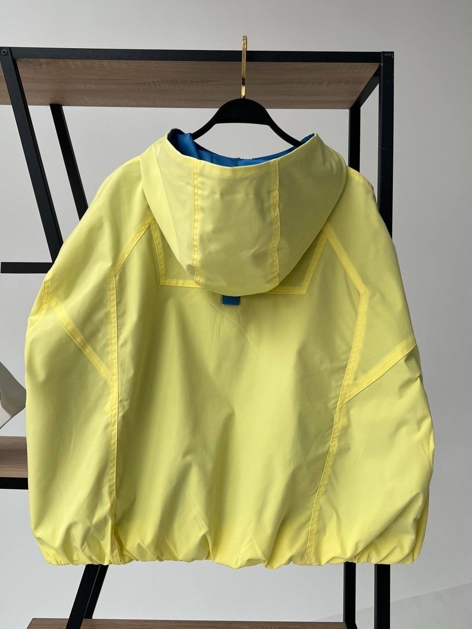 ветровка женская,ветровка,ветровка желтая,легкая куртка,женская куртка демисезонная