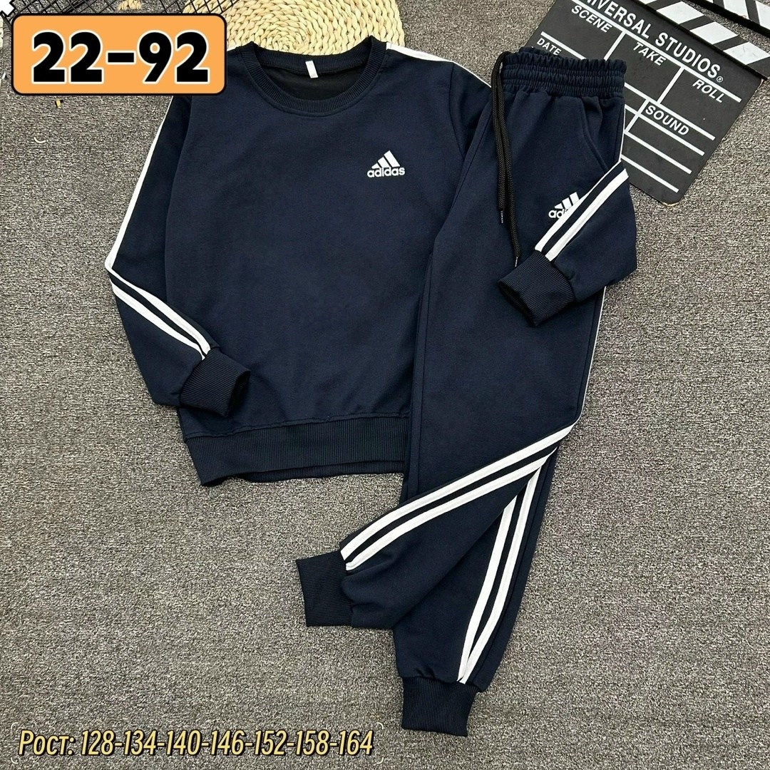 спортивный костюм adidas,костюм адидас,спортивные костюмы для мальчиков,детский спортивный костюм,спортивные костюмы адидас