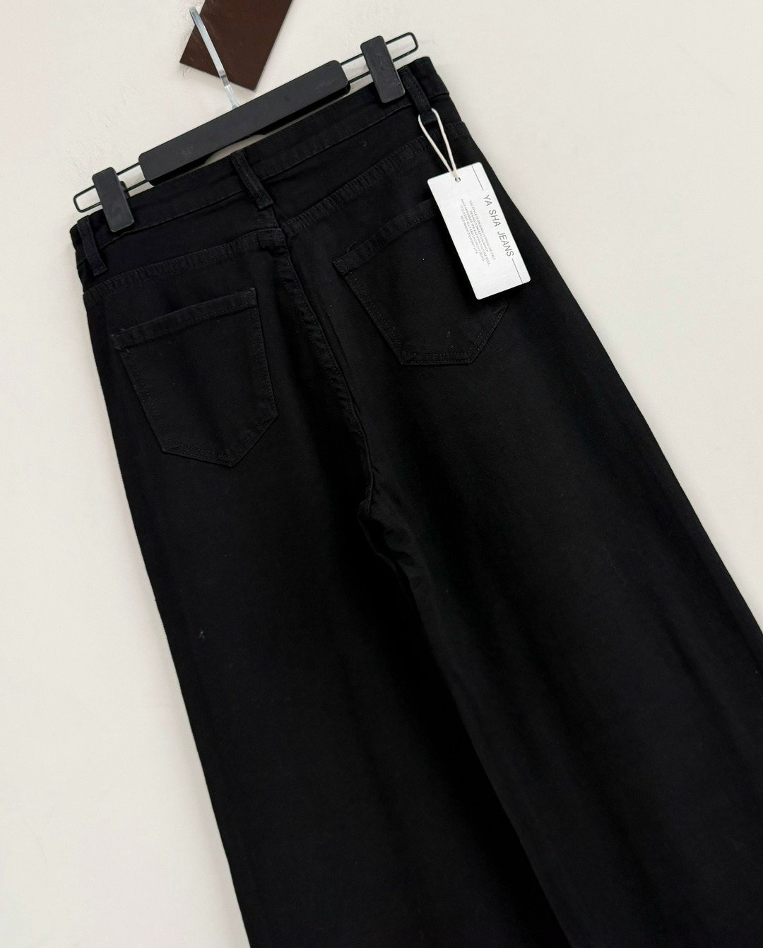 джинсы со стразами,джинсы клеш со стразами h&a collection,джинсы со стразами в золла,джинсы со стразами женские,брюки со стразами