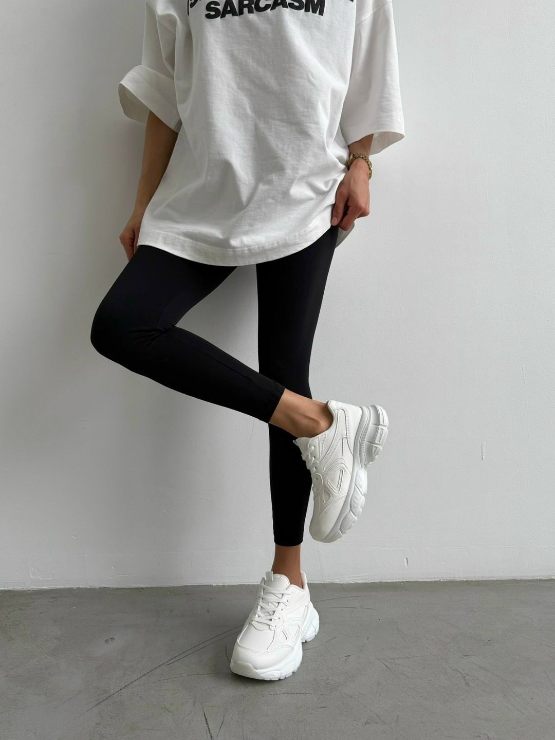 женские кроссовки,леггинсы бесшовные,женские леггинсы,черные леггинсы,легинсы