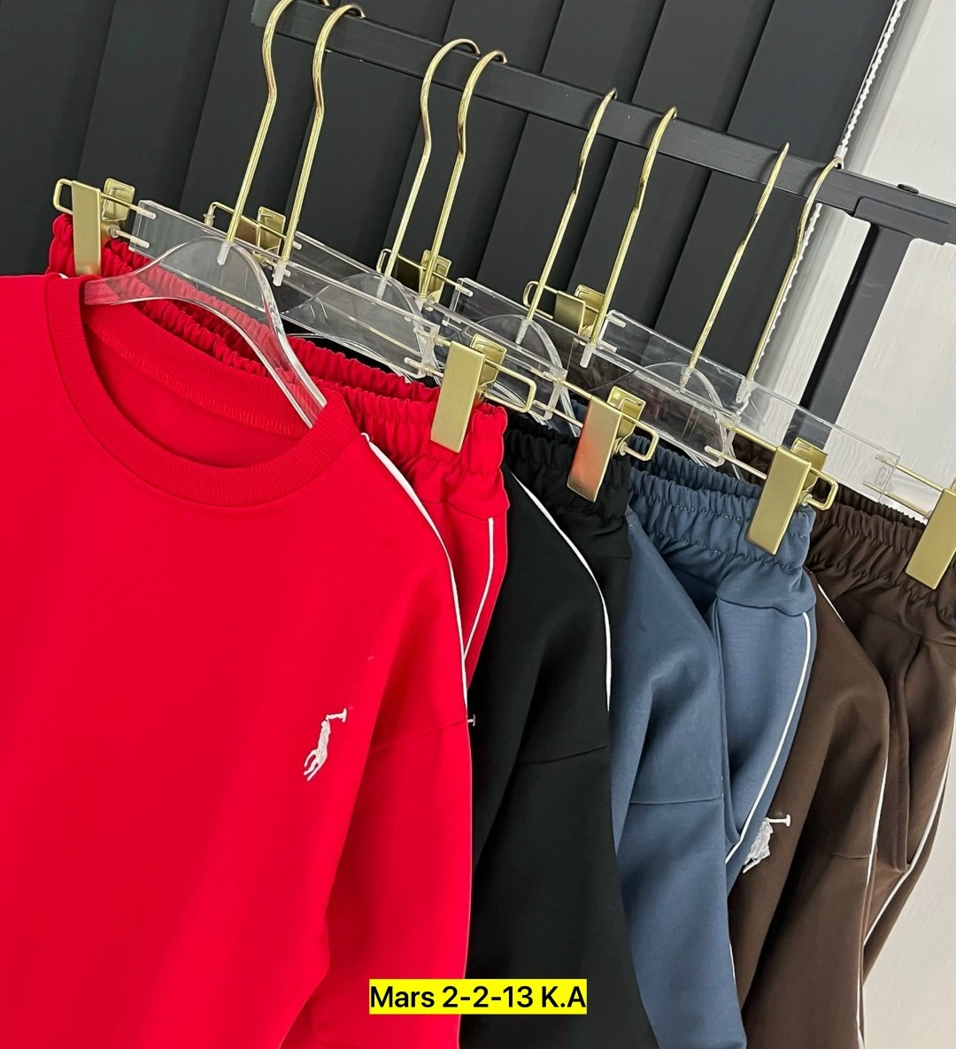 костюм женский,костюм двойка женский,костюм двойка,стильные костюмы,спортивные костюм