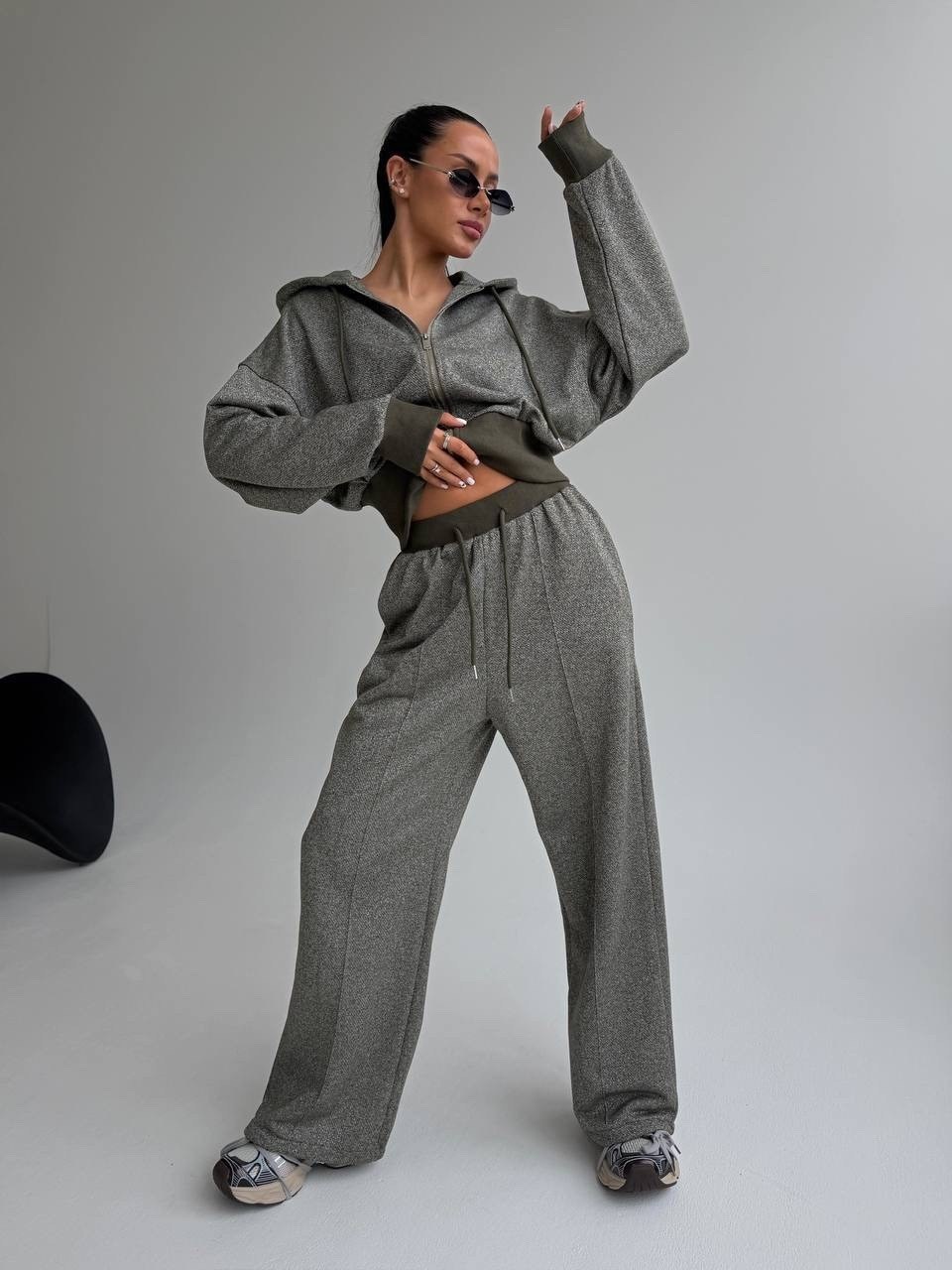 костюм оверсайз со штанами 2 в 1,костюм оверсайз без начеса ari store,костюм оверсайз,костюм спортивный оверсайз,костюм женский