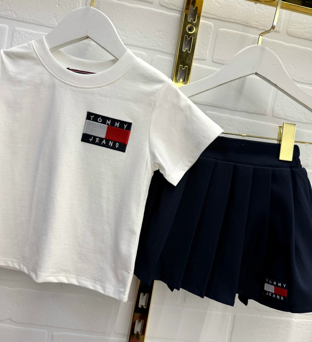 белая футболка томми хилфигер,футболка мужская tommy hilfiger,tommy hilfiger tommy hilfiger,майка томми хилфигер,футболки tommy hilfiger
