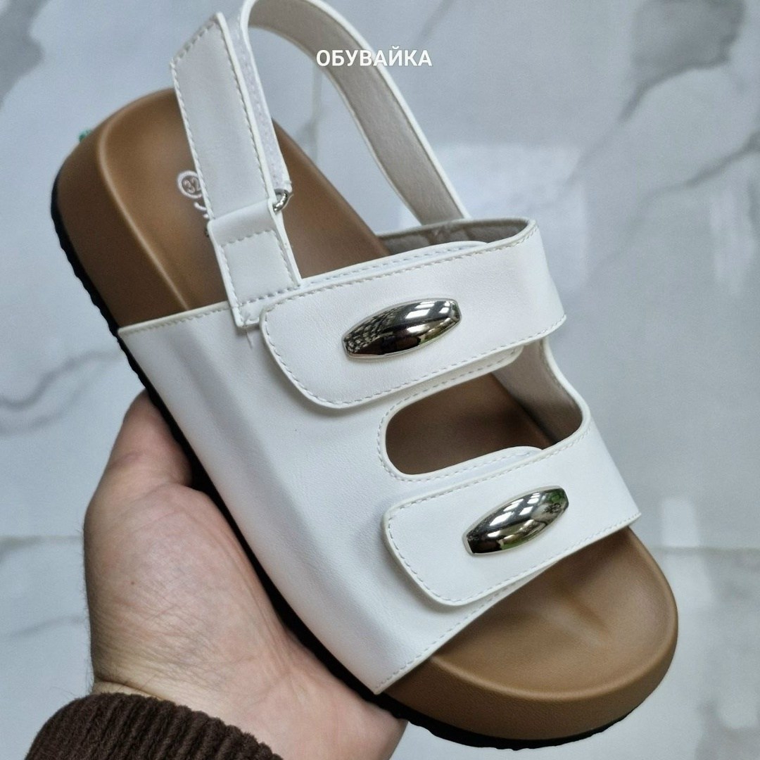 ,шлепанцы женские,женские сандалии,модные шлепанцы,повседневные сандалии