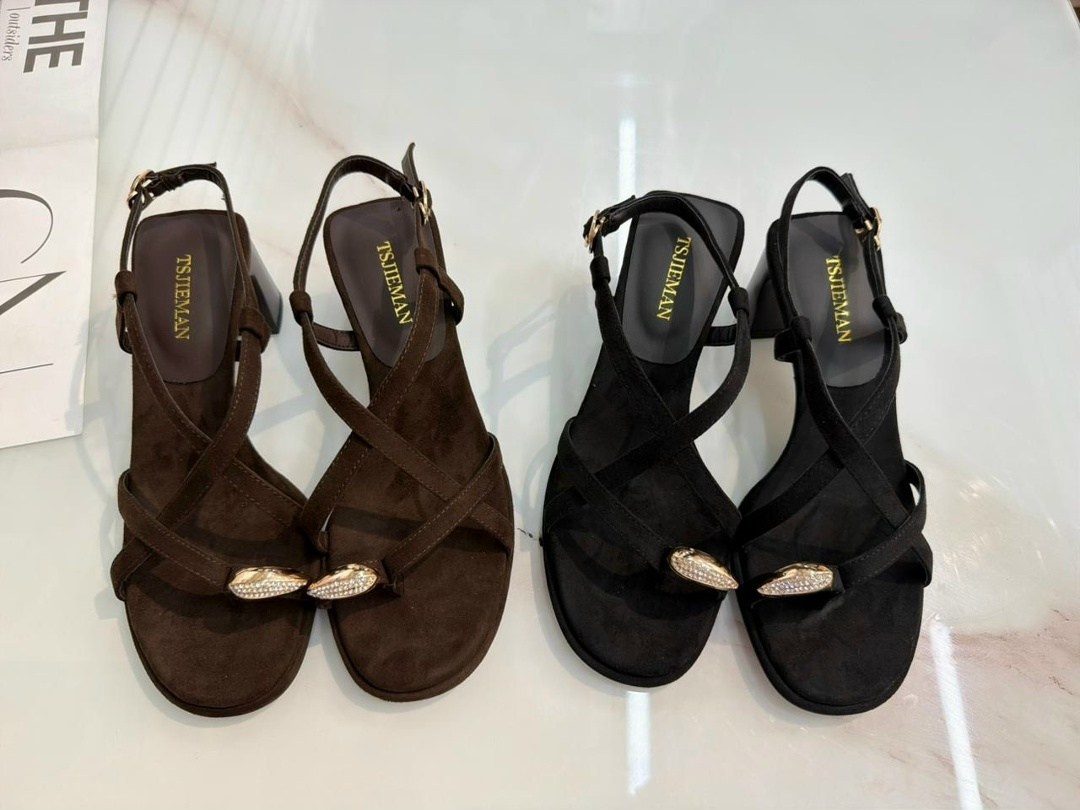 женские босоножки,женские сандалии,,модные босоножки,сандалии