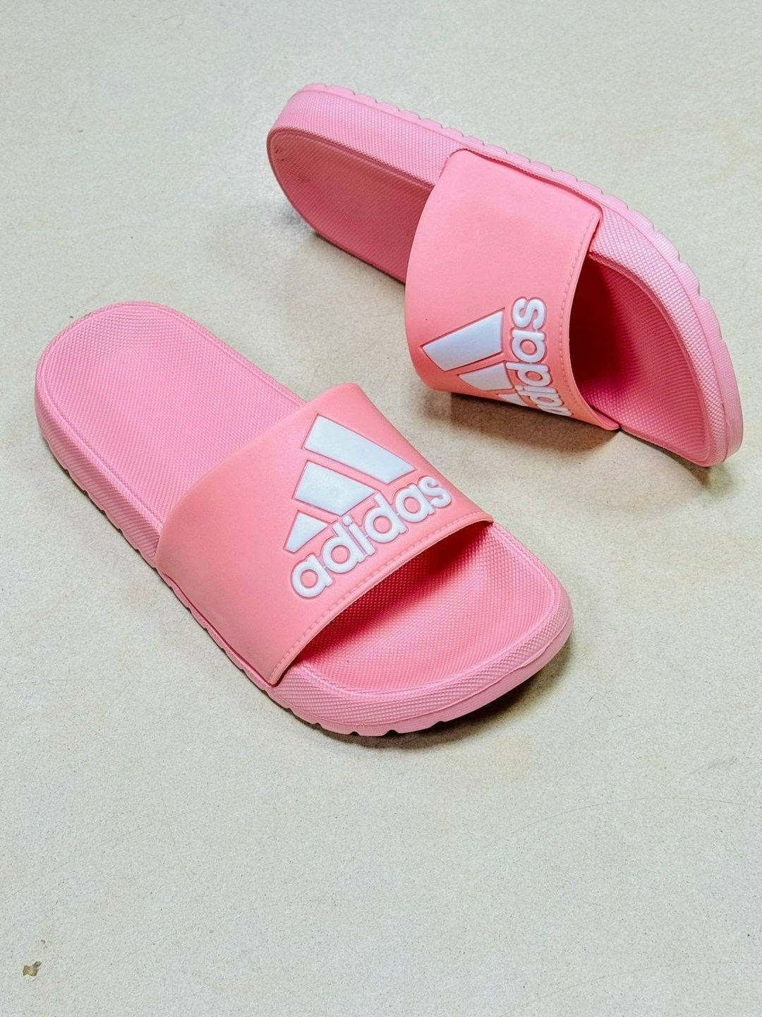 ,вьетнамки адидас,шлепанцы adidas,adidas adilette comfort slides,adidas originals adilette