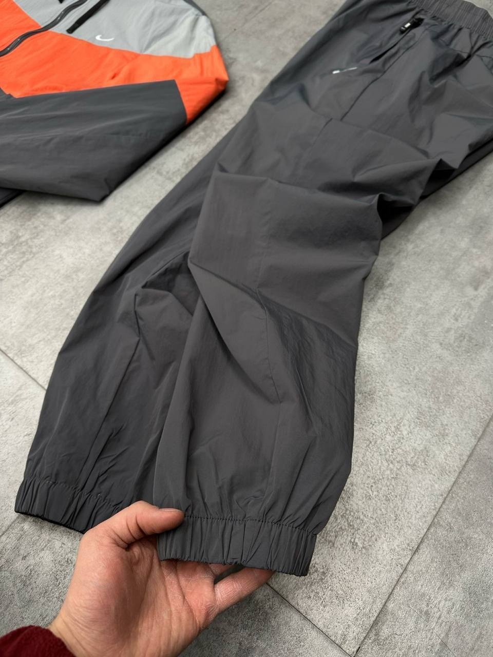 куртка nike мужская,куртка nike зимняя,ветровка nike,куртка черно белая мужская nike windrunner,мужская куртка nike sportswear windrunner