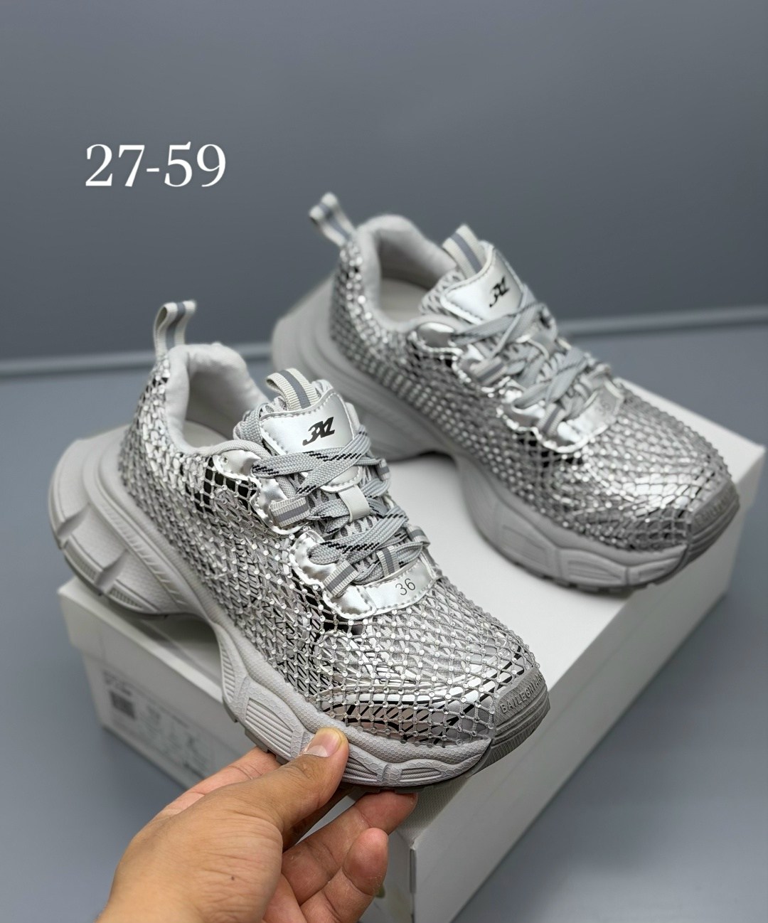 женские кроссовки,кроссовки,кроссовки balenciaga,женские кроссовки balenciaga,массивные кроссовки