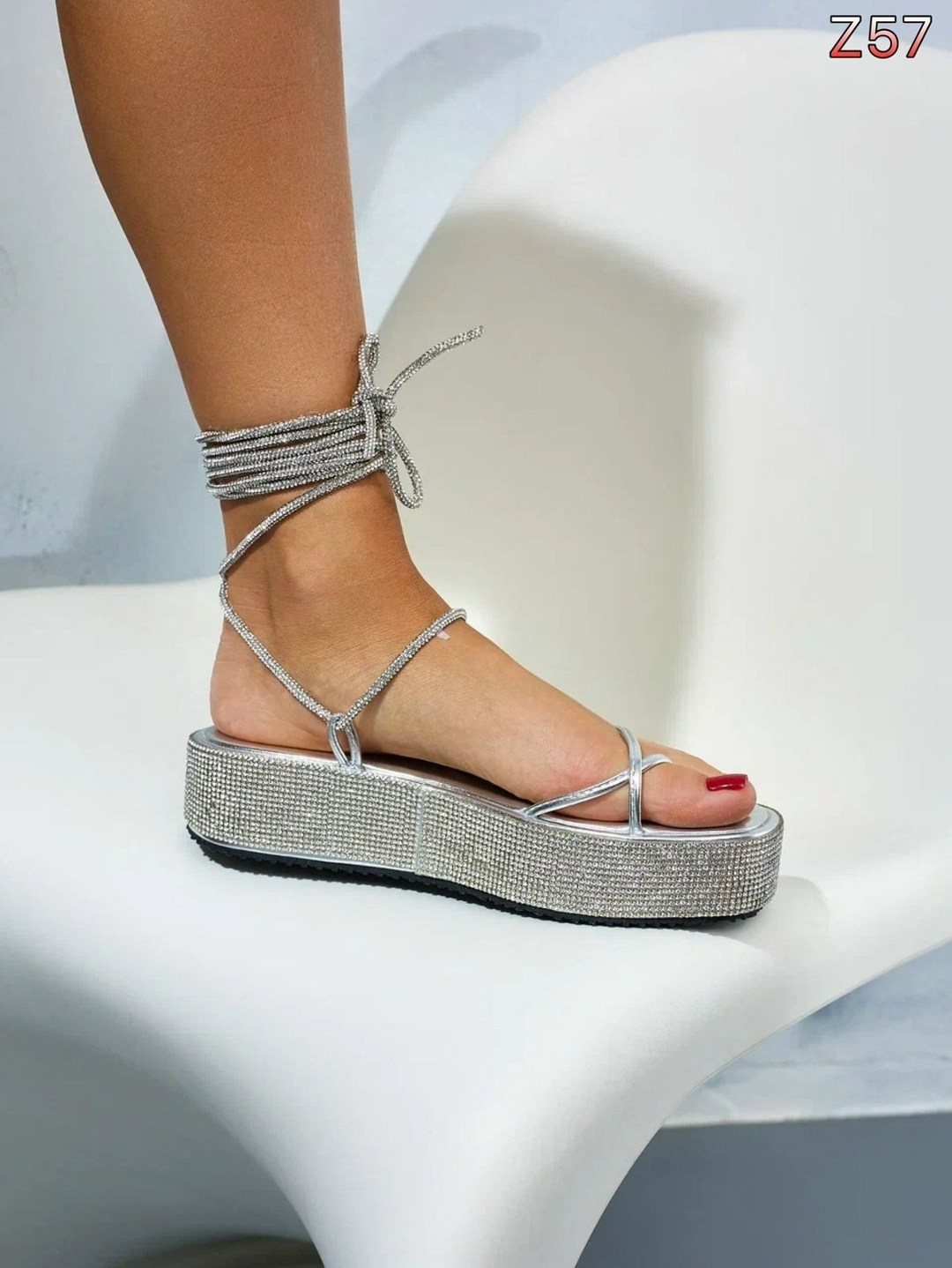 серебряные босоножки,босоножки на каблуках,модные сандалии,босоножки блестящие,серебристые босоножки