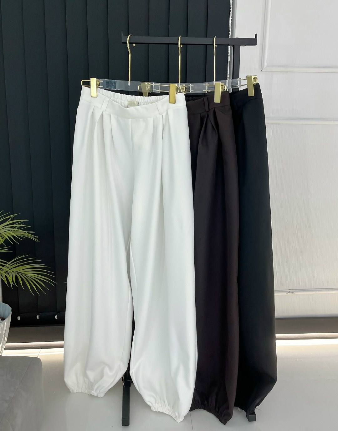 штаны модные,штаны брюки,модные брюки,брюки белые,штаны женские