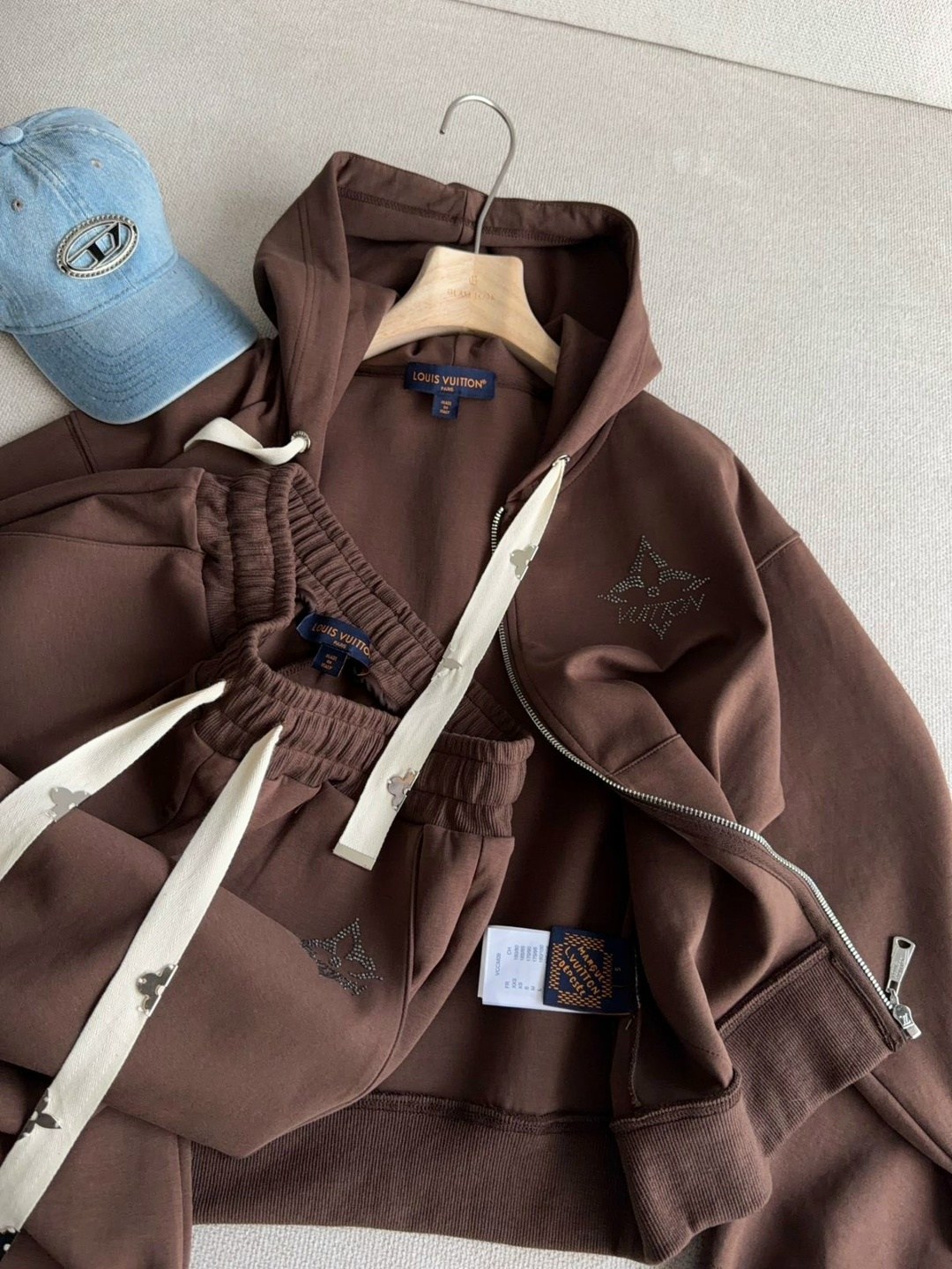 костюм тройка женский,женский костюм,костюм двойка женская,