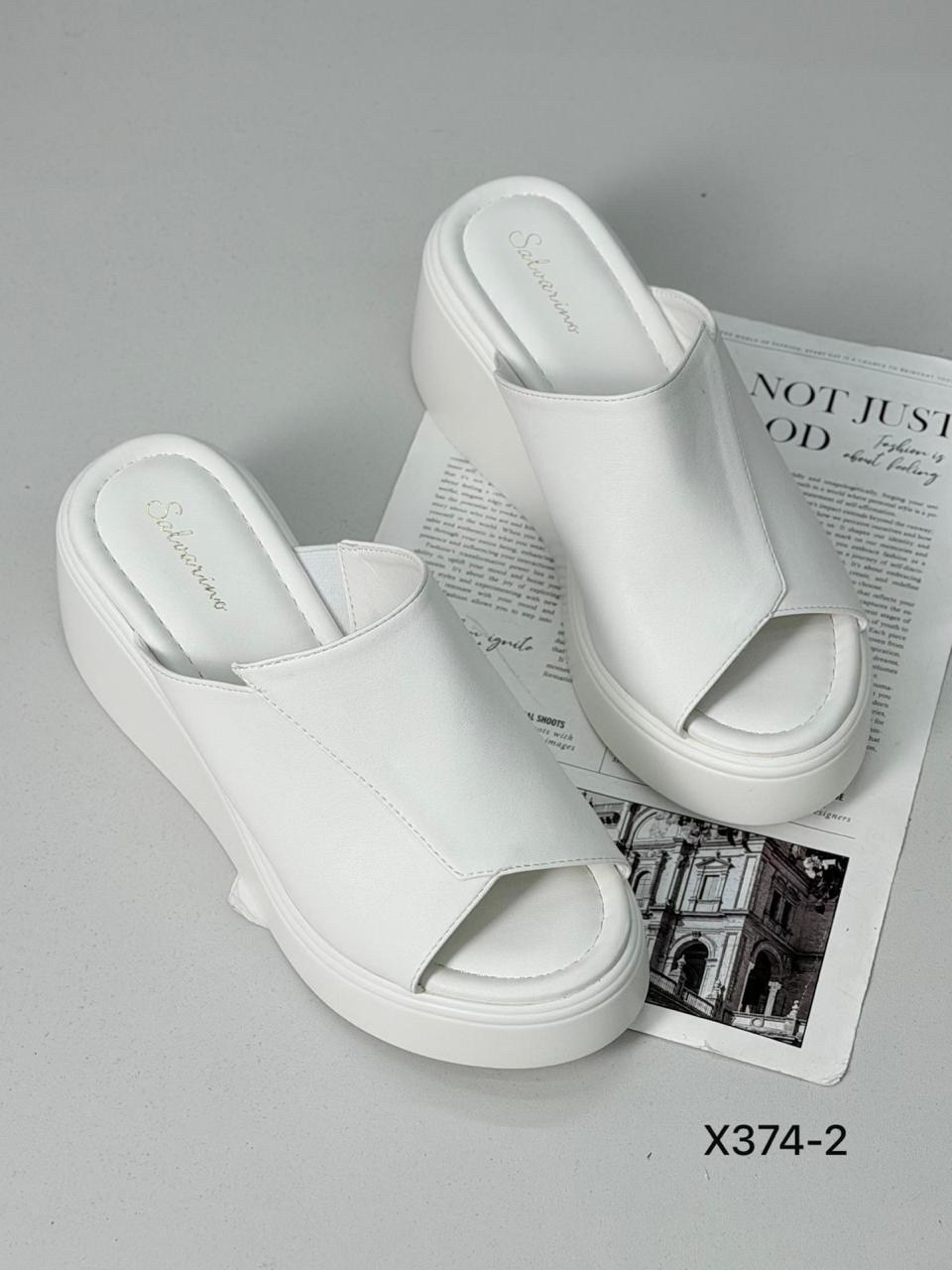 ,шлепки кожаные,женские шлепанцы,шлепки черные женские кожаные,кожаные шлепанцы