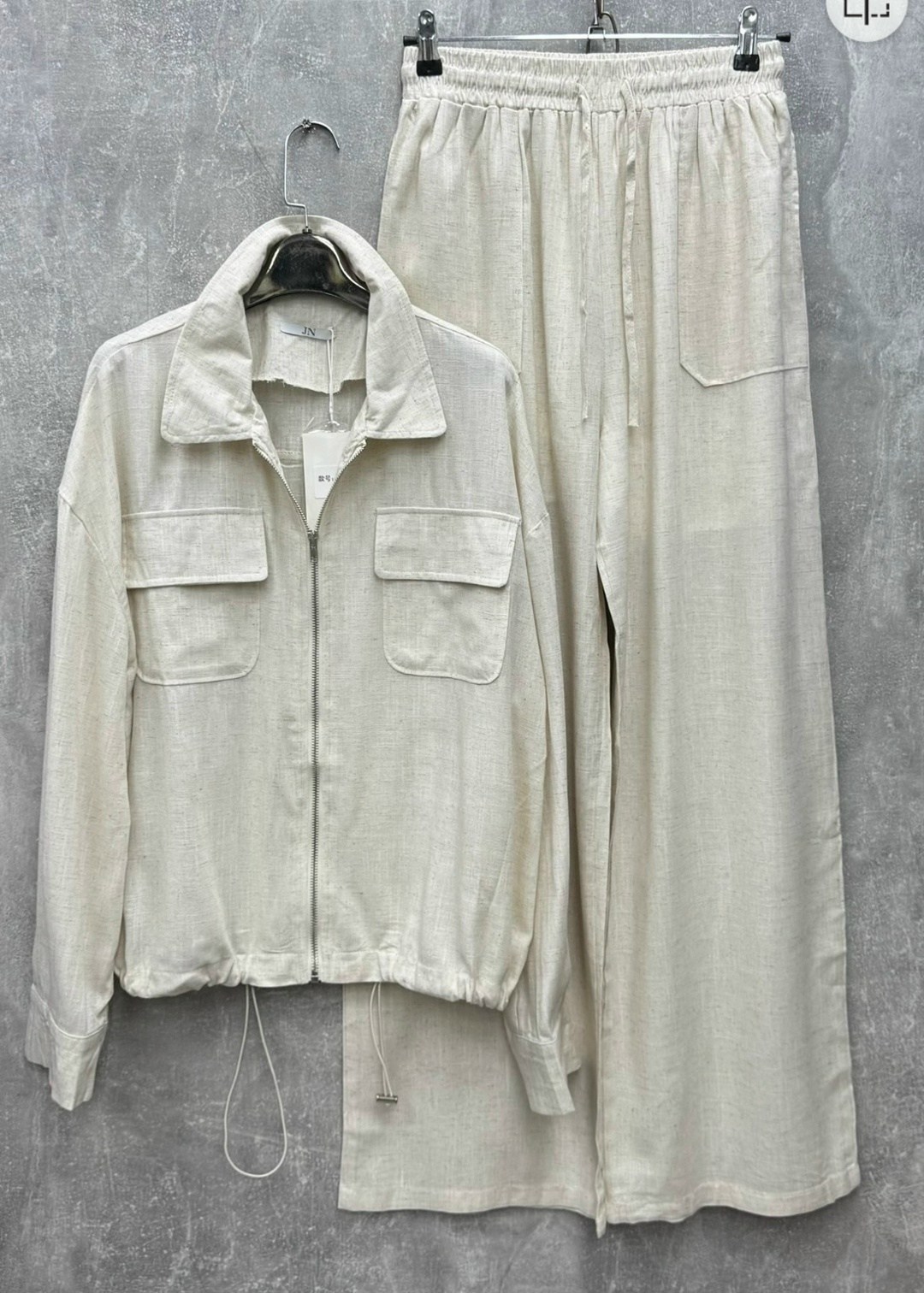 брючный костюм,костюм с брюками,костюм классический,костюм повседневный,женские костюмы брючные