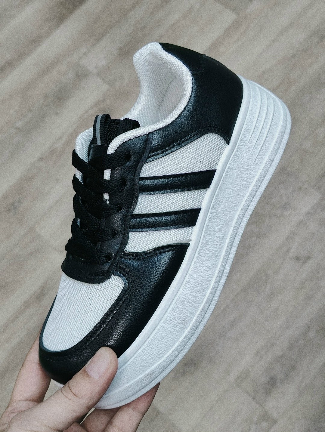 кроссовки женскиe,,кроссовки для женщин,кроссовки белые,кроссовки для девушек