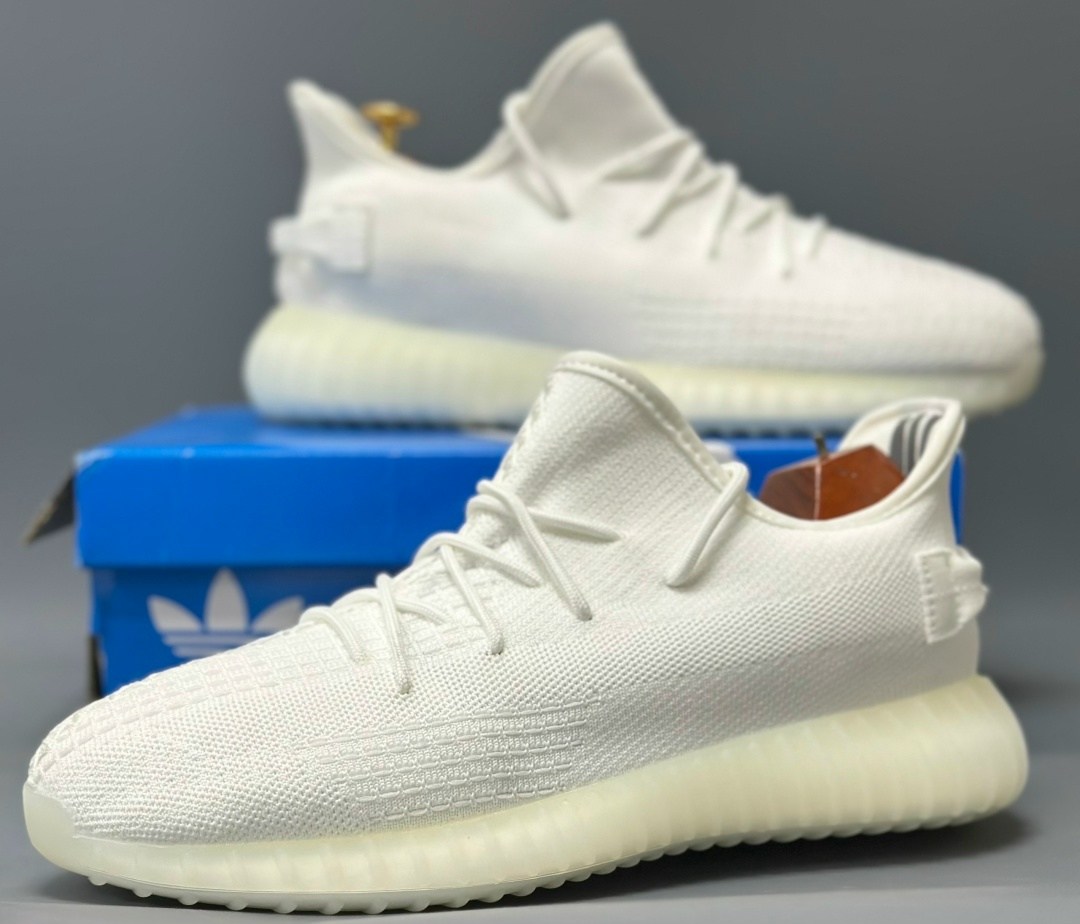 кроссовки adidas yeezy 350 boost v2 triple white,кроссовки adidas yeezy boost 350,кроссовки adidas yeezy boost,adidas yeezy boost 350 v 2,adidas yeezy boost 350 cream white