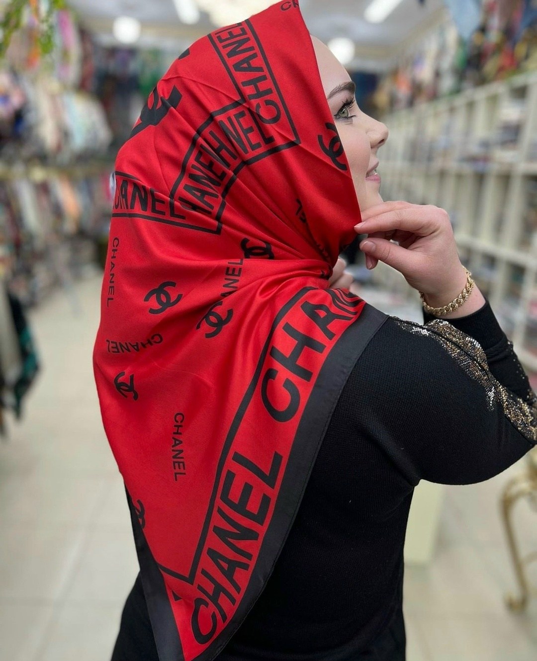 платок chanel,платок шанель черный,брендовый женский платок chanel replica,платки шанель,брендовый платок chanel