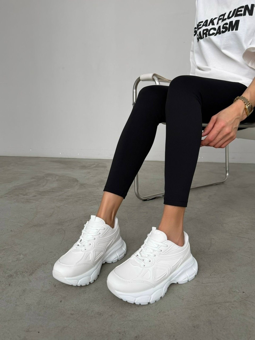 женские кроссовки,леггинсы бесшовные,женские леггинсы,черные леггинсы,легинсы