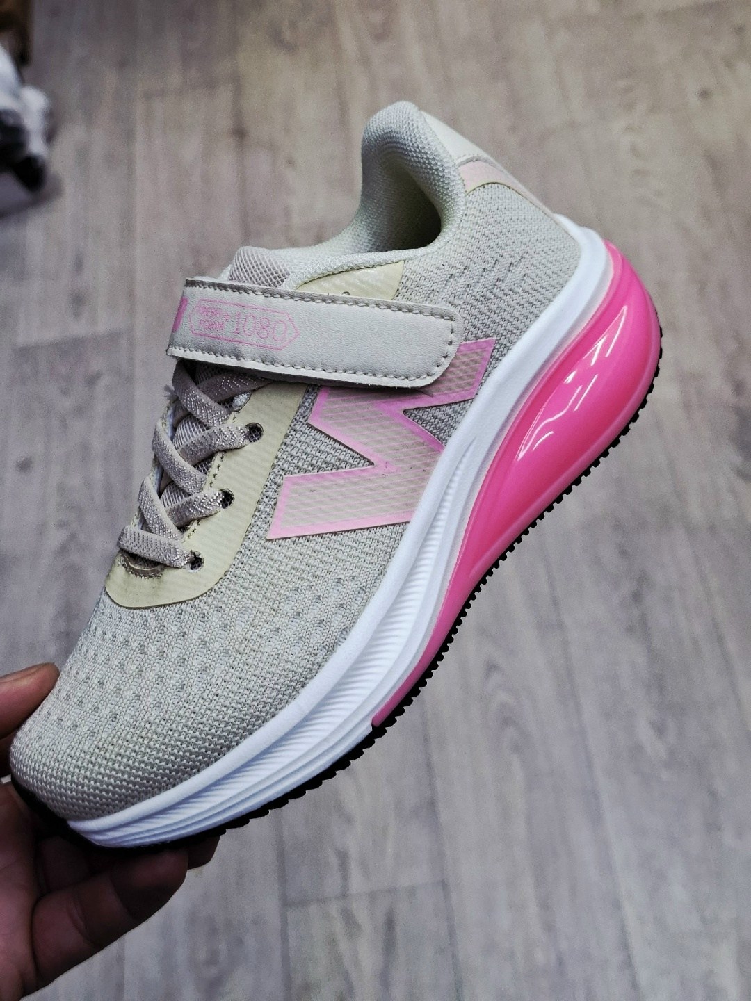 кроссовки,adidas кроссовки,,кроссовки мужские adidas,спортивная