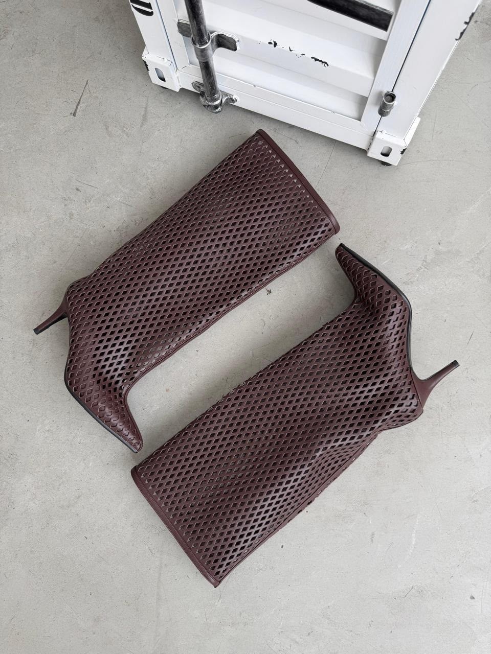 сапоги,сапоги трубы,женские сапоги,,кожаные сапоги