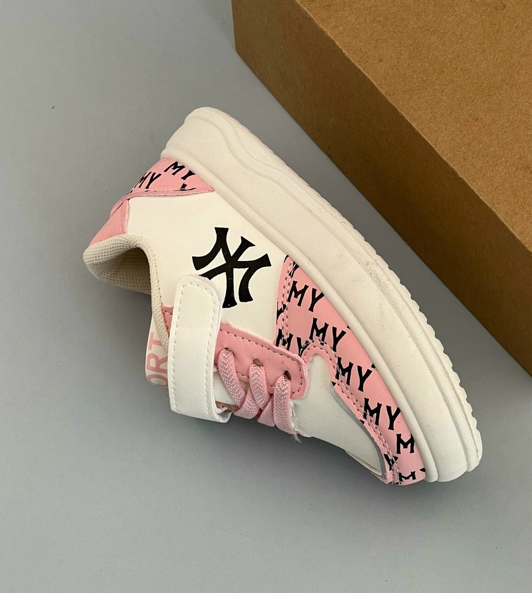 ,детские кроссовки,детская ,спортивная , для малышей