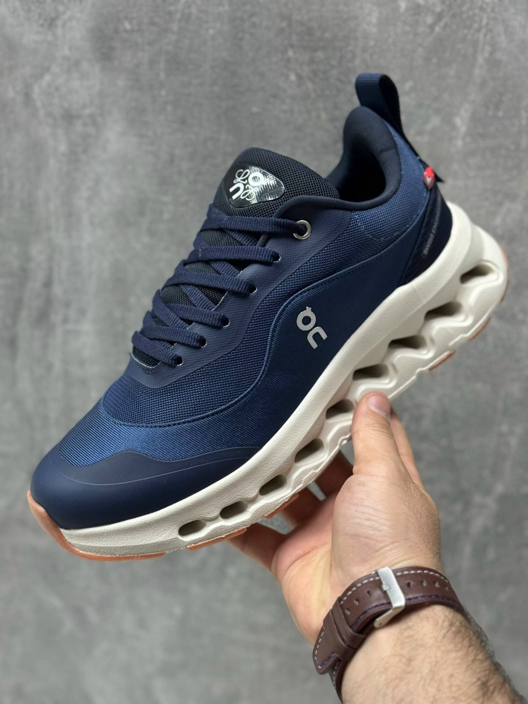 кроссовки on cloudrunner 2 цвет eclipse black,кроссовки cloudrunner 2 on черный,,кроссовки on cloudflow,мужские кроссовки