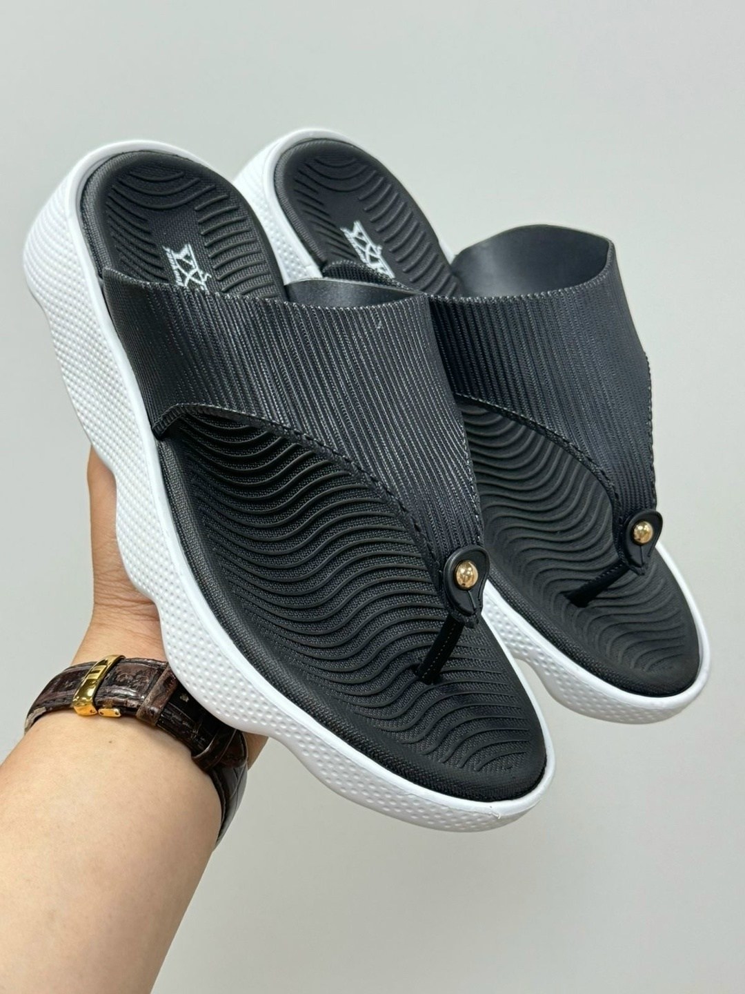 ,брендовые шлепанцы,мужские шлепанцы,пляжные шлепанцы,вьетнамки мужские