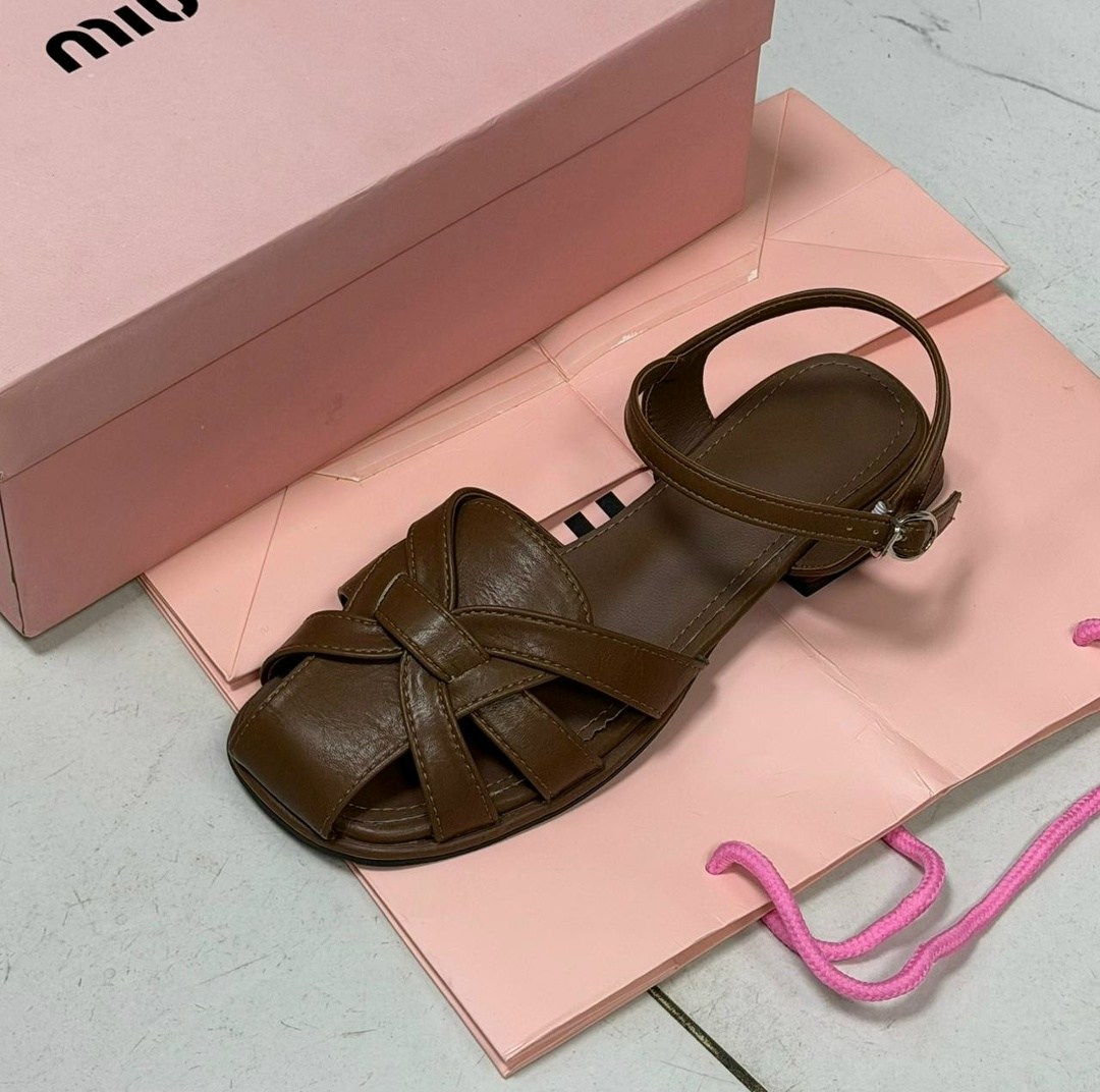 ,стильные босоножки,модные босоножки,женские босоножки,босоножки кожа