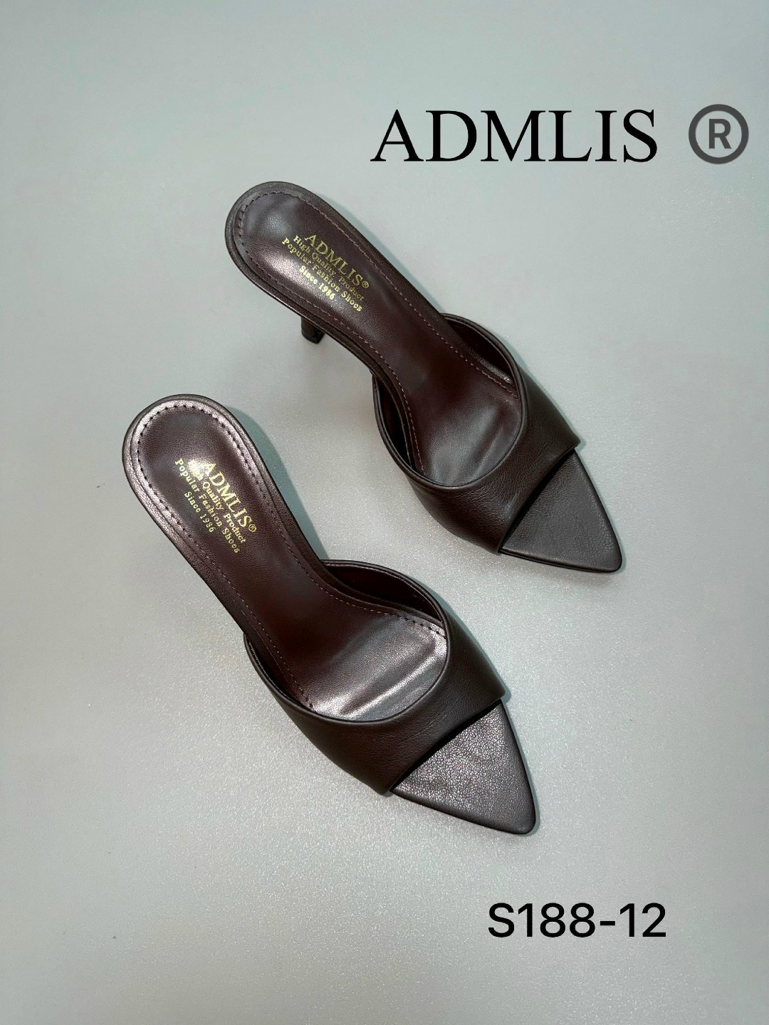 ,босоножки на шпильках,бежевые кожаные босоножки the row на низком каблуке,женская ,женские босоножки