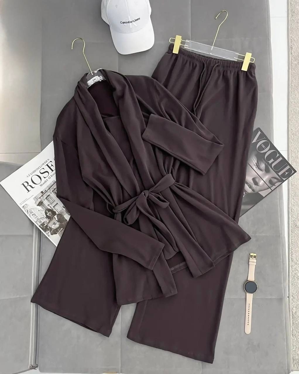 костюм женский ,женские костюмы,костюм с брюками,костюм с штанами,брючный женский костюм