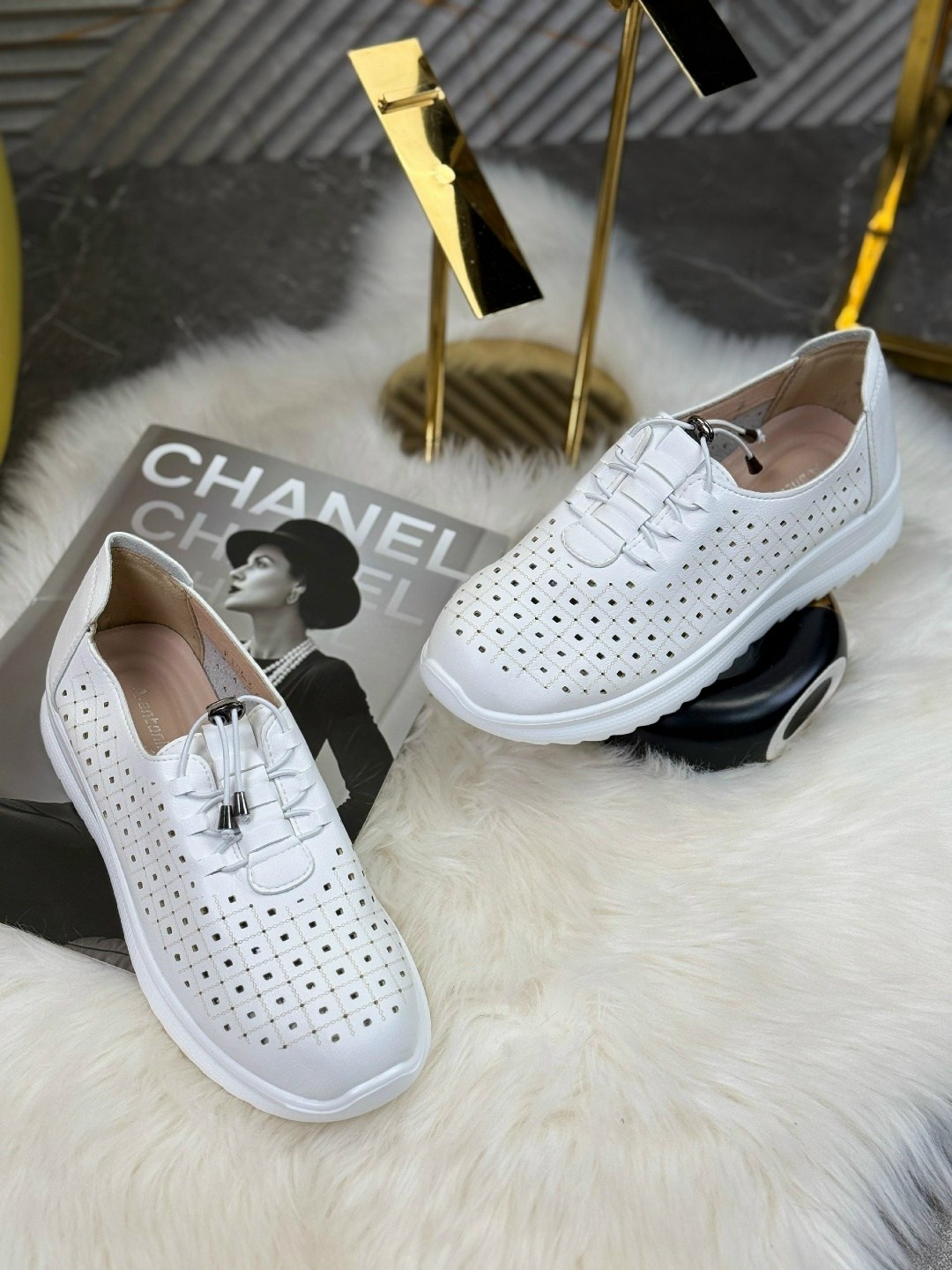 ,кеды женски,слипоны с перфорацией,кроссовки женскиe,слипоны женские