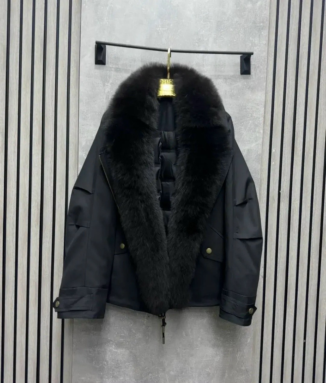 пуховики с мехом,куртка с натуральный мехом,куртка с мехом,пуховики с натуральным мехом,зимняя куртка с мехом