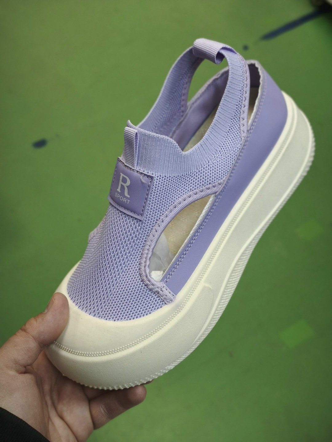 ,женская ,женские кроссовки,повседневная ,парусиновая