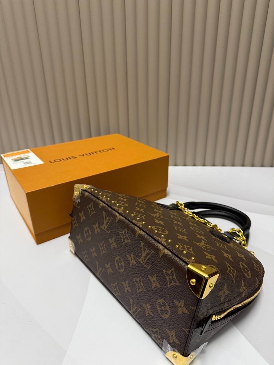 сумка louis vuitton,сумка луи виттон,сумка louis vuitton женская,женская сумка louis vuitton alma,женская сумка louis vuitton alma bb коричневая