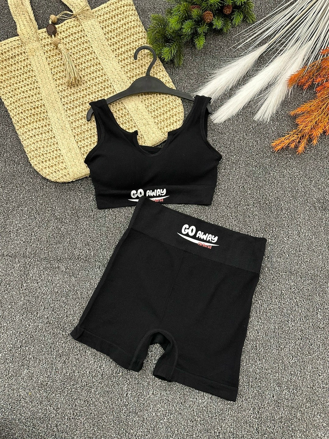 комплект спортивного нижнего белья,комплект нижнее белье,нижнее белье женский комплект,костюм женский для фитнеса,комплект для фитнеса