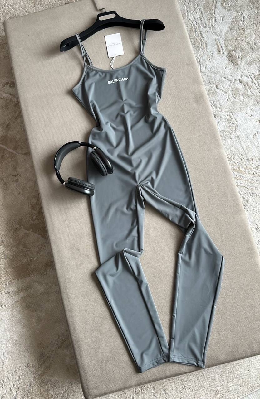 комбинезон обтягивающий,женская спортивная одежда,женские комбинезоны,комбинезон,спортивные костюм