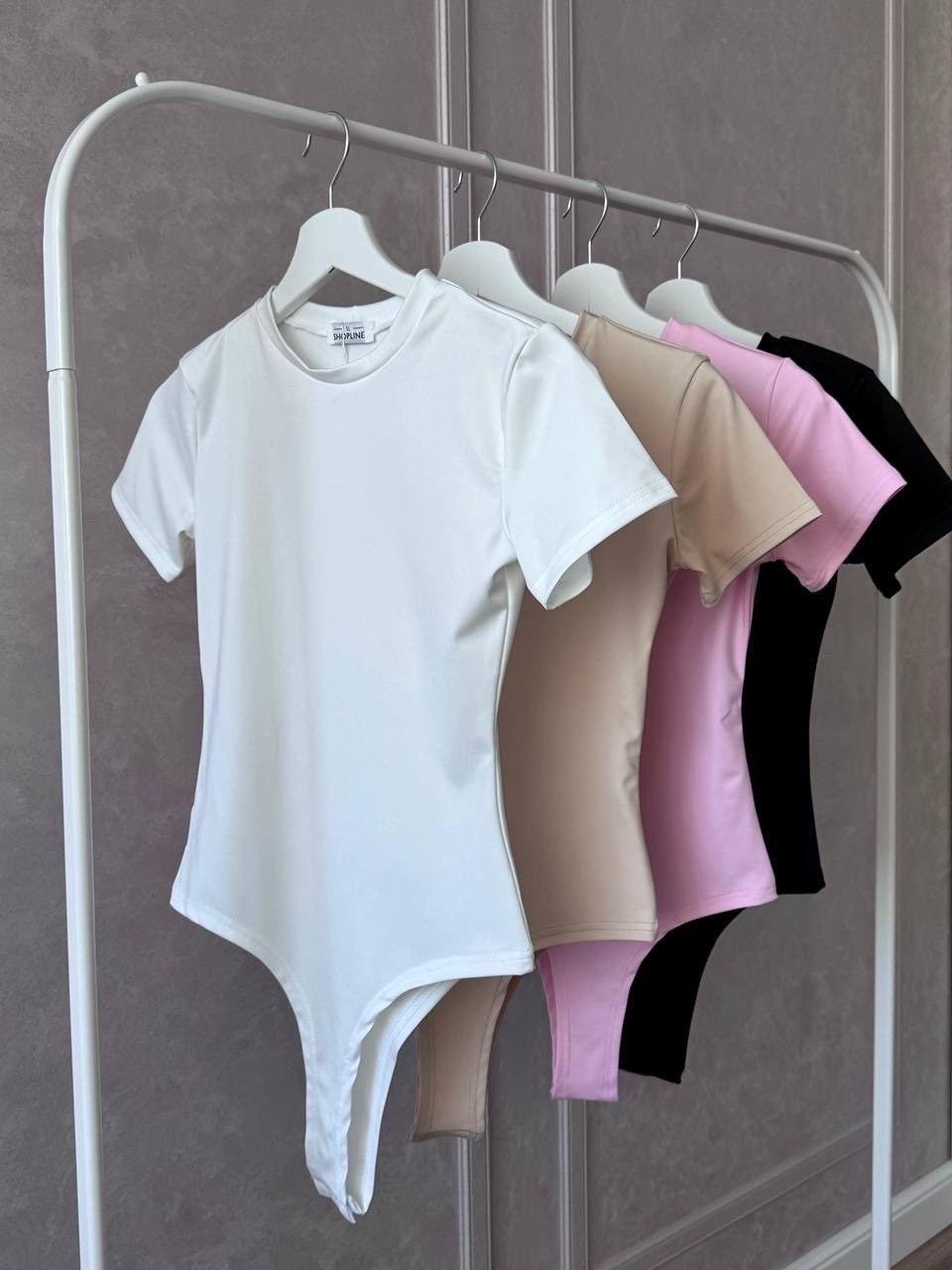 Женская одежда