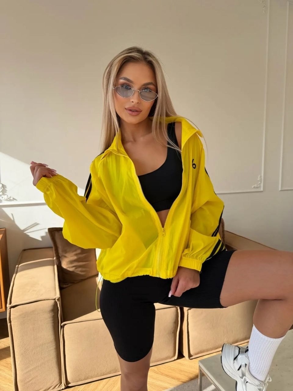 куртка бомбер,спортивная куртка,ветровка женская,куртка женская,куртка бомбер женская