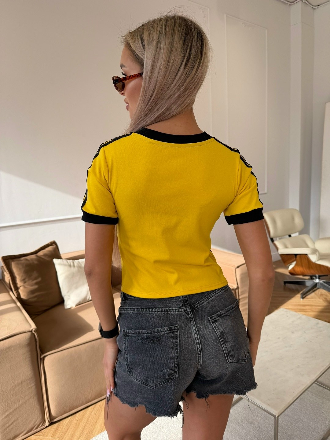 шорты джинсовые короткие mila_hy shop,джинсовые шорты,шорты женские джинсовые,женская футболка,шорты летние джинсовые