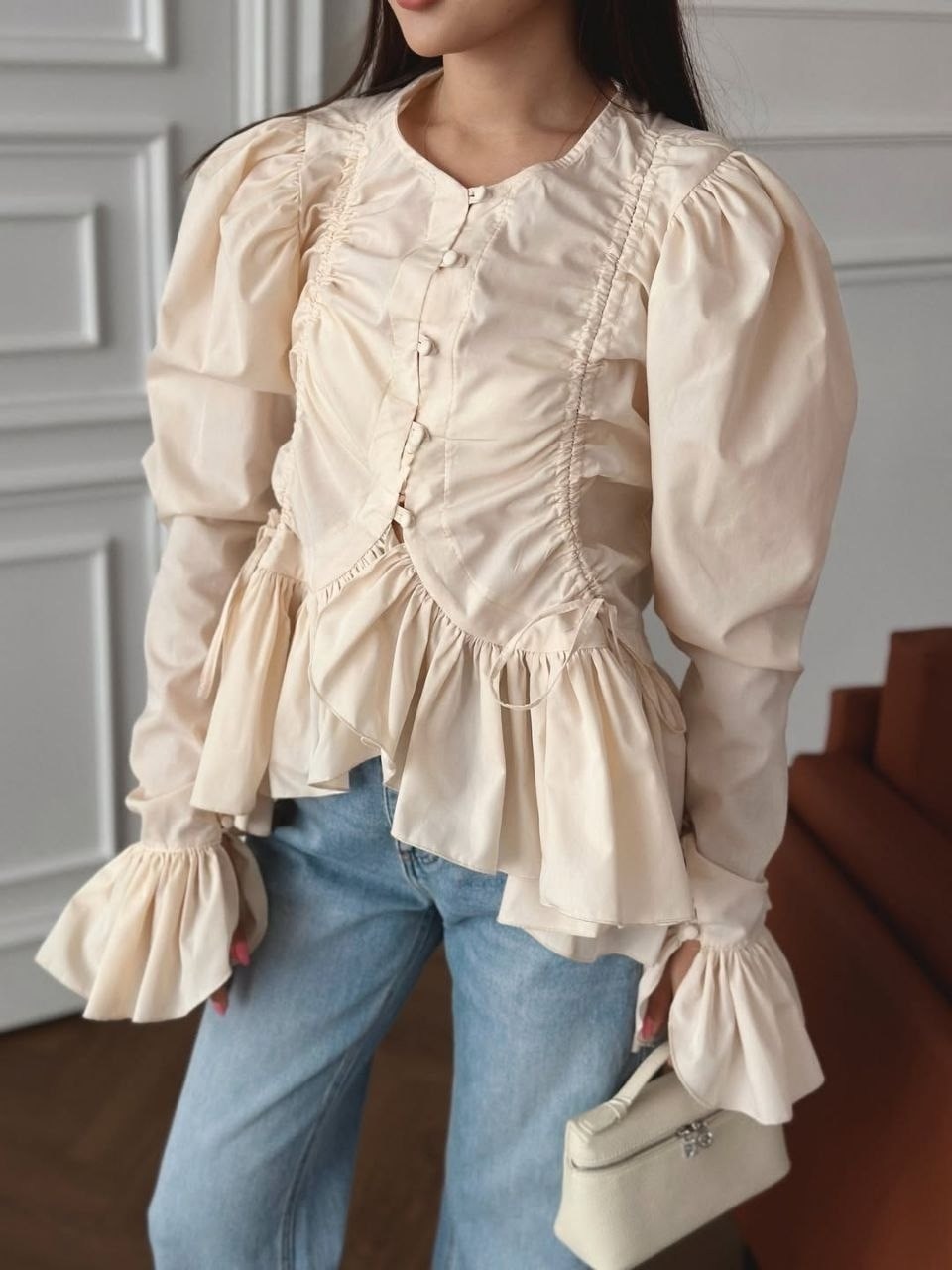 блузка с оборками,блузка в викторианском стиле,блузка с рукавом 3/4 в викторианском стиле,женская однотонная многослойная блузка в стиле ретро с объемными рукавами,женская блузка