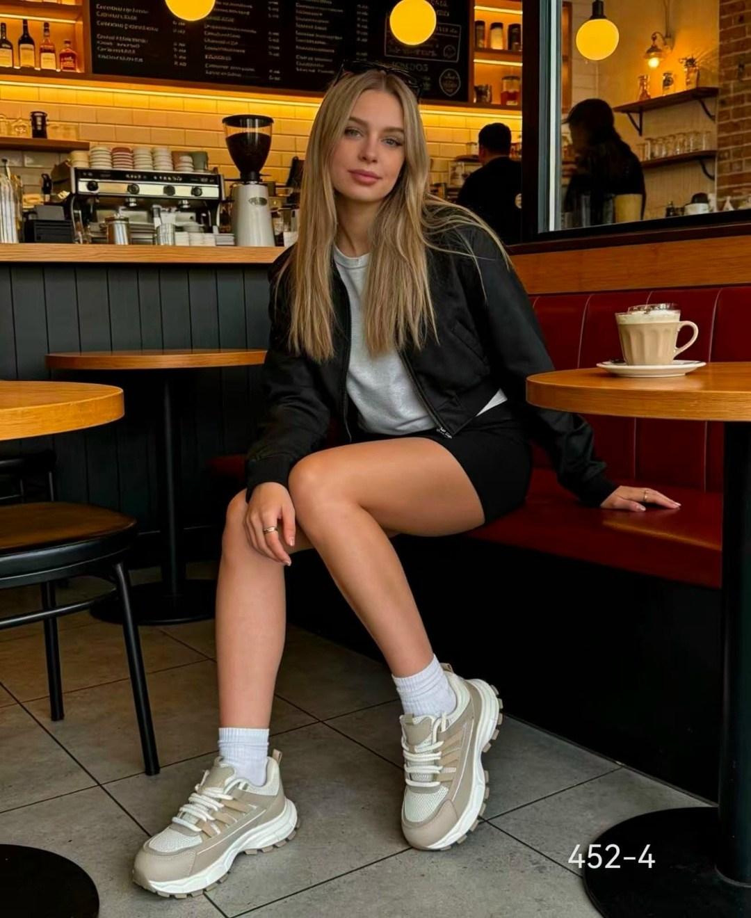 кроссовки женскиe,кроссовки,кроссовки женские белые,кроссовки модные,кроссовки для женщин