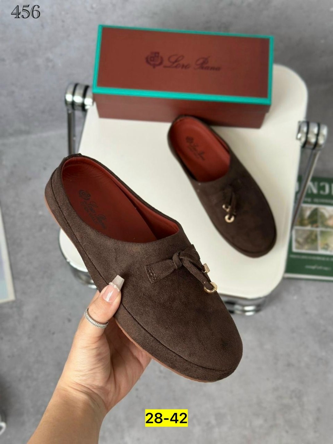 , женская,лоферы женские,loro piana лоферы женские,модная женская