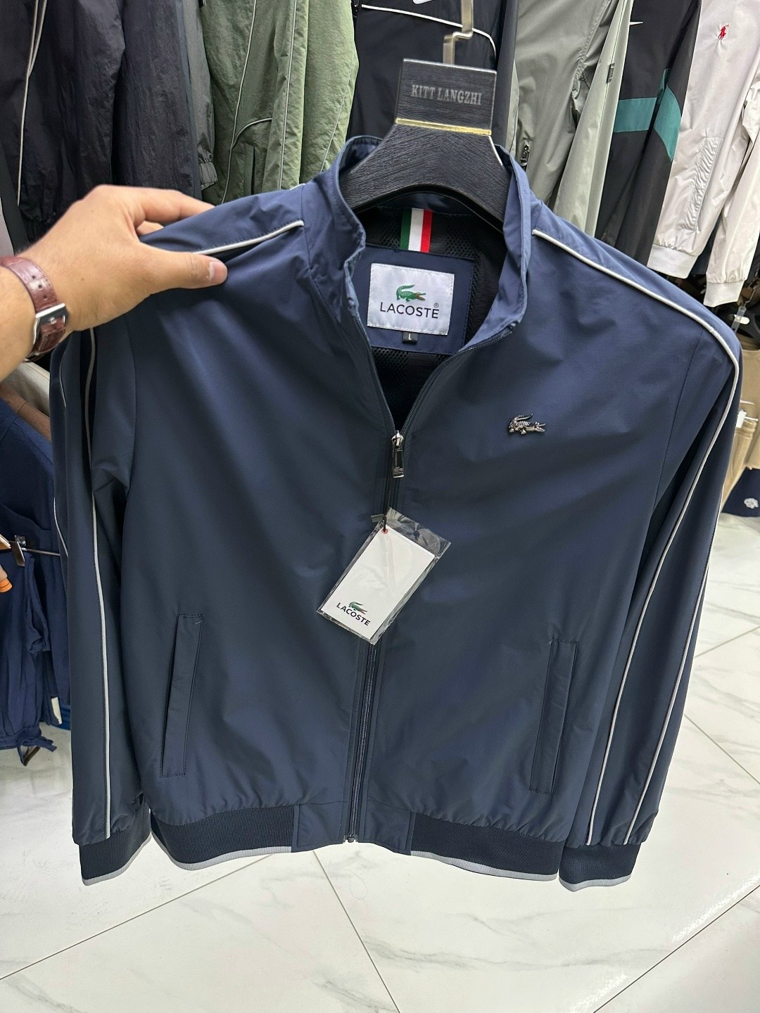 lacoste sport ветровка белая,novak djokovic lacoste jacket,lacoste white jacket,lacoste white,lacoste windbreaker white