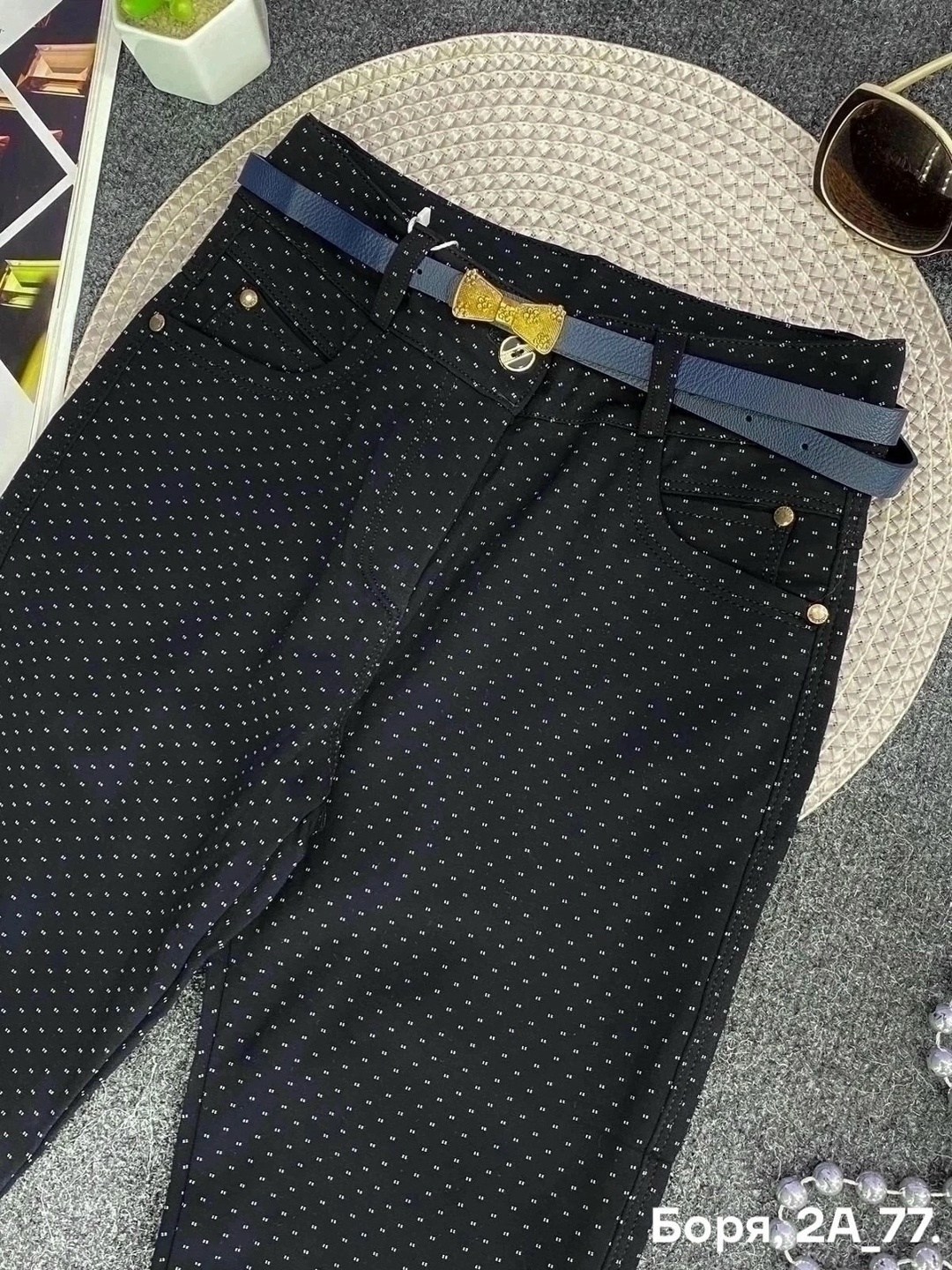 джинсы в стразах,женские джинсы со стразами,повседневные брюки,брюки джинсы,брюки женские