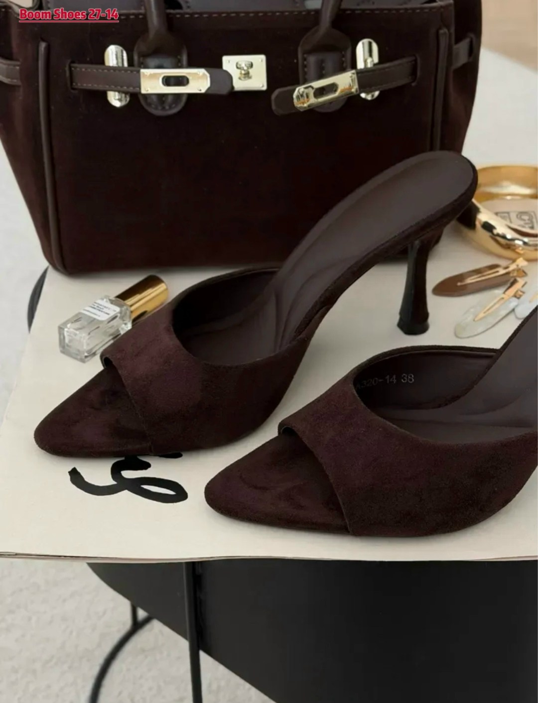 босоножки на шпильках,каблуки босоножки,энджи джордж feet,сабо на каблуках,футфетиш