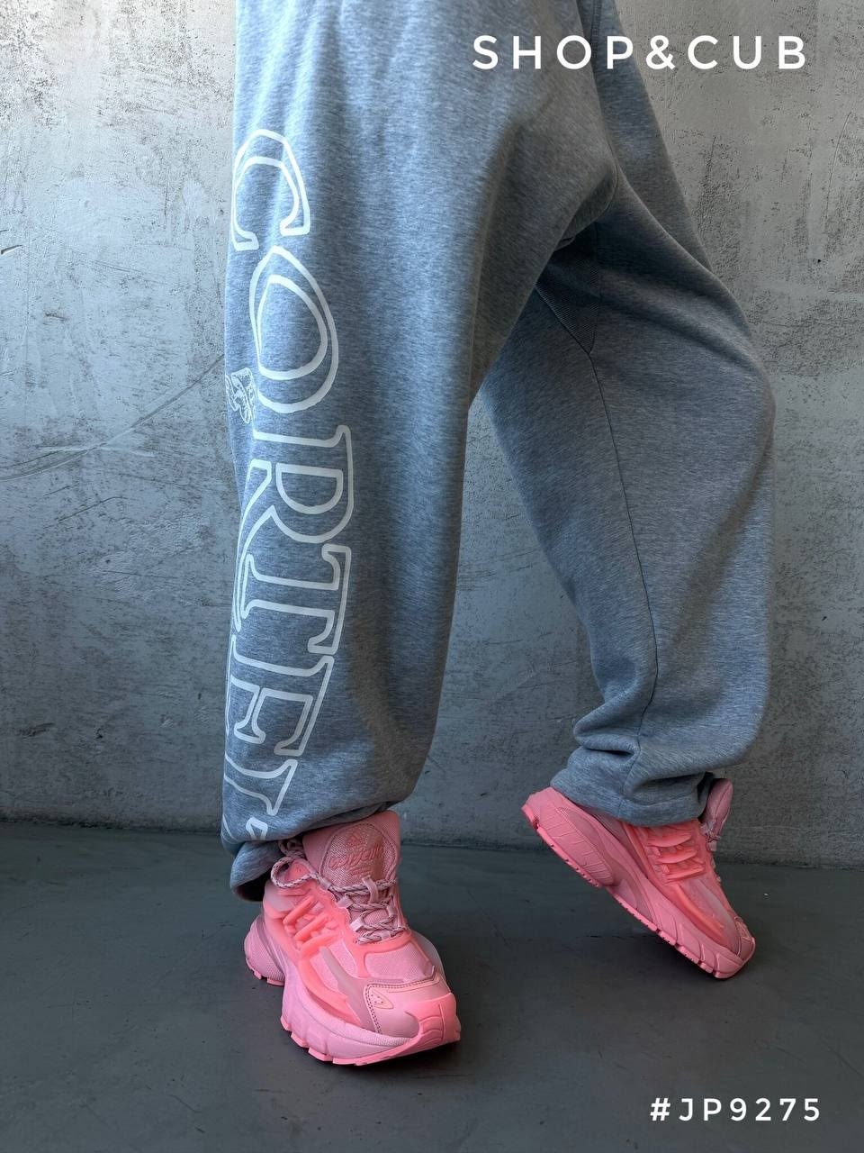 кроссовки баленсиага розовые,женские кроссовки balenciaga,розовые кроссовки,кроссовки баленсиага женские,кроссовки женские розовые удобные balenciaga